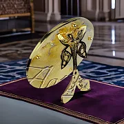 Настольное зеркало с бабочкой и фианитами. Златоуст — необычный подарок — фотография 1