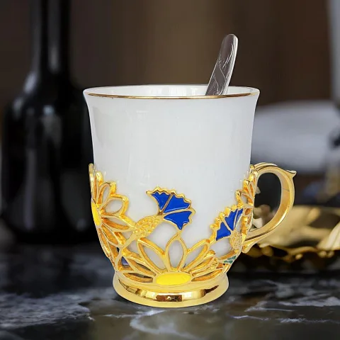Подарочная кофейная чашка "Васильки"