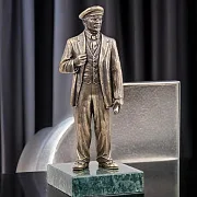 Статуэтка «В.И. Ленин. Большой» из бронзы на змеевике — оригинальный подарок — фотография 1