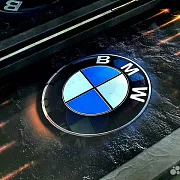 Нарды под стеклом «BMW» — оригинальный подарок — фотография 8