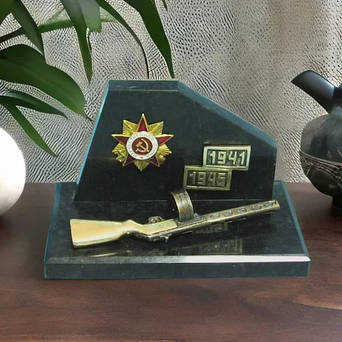 Сувенир «Орден» из бронзы и натурального камня в подарок