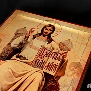 Подарочная икона "Господь Вседержитель на троне" — фотография 4